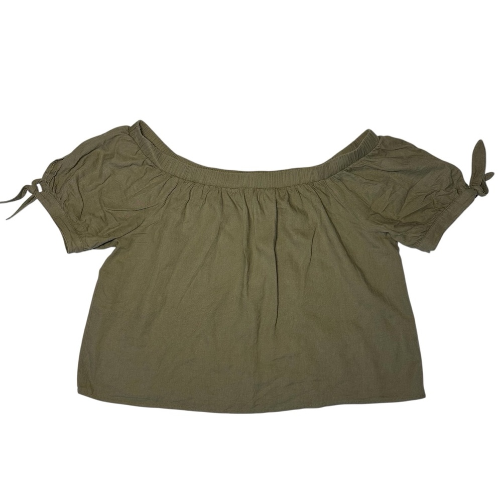 Others Follow green off-shoulder top Medium